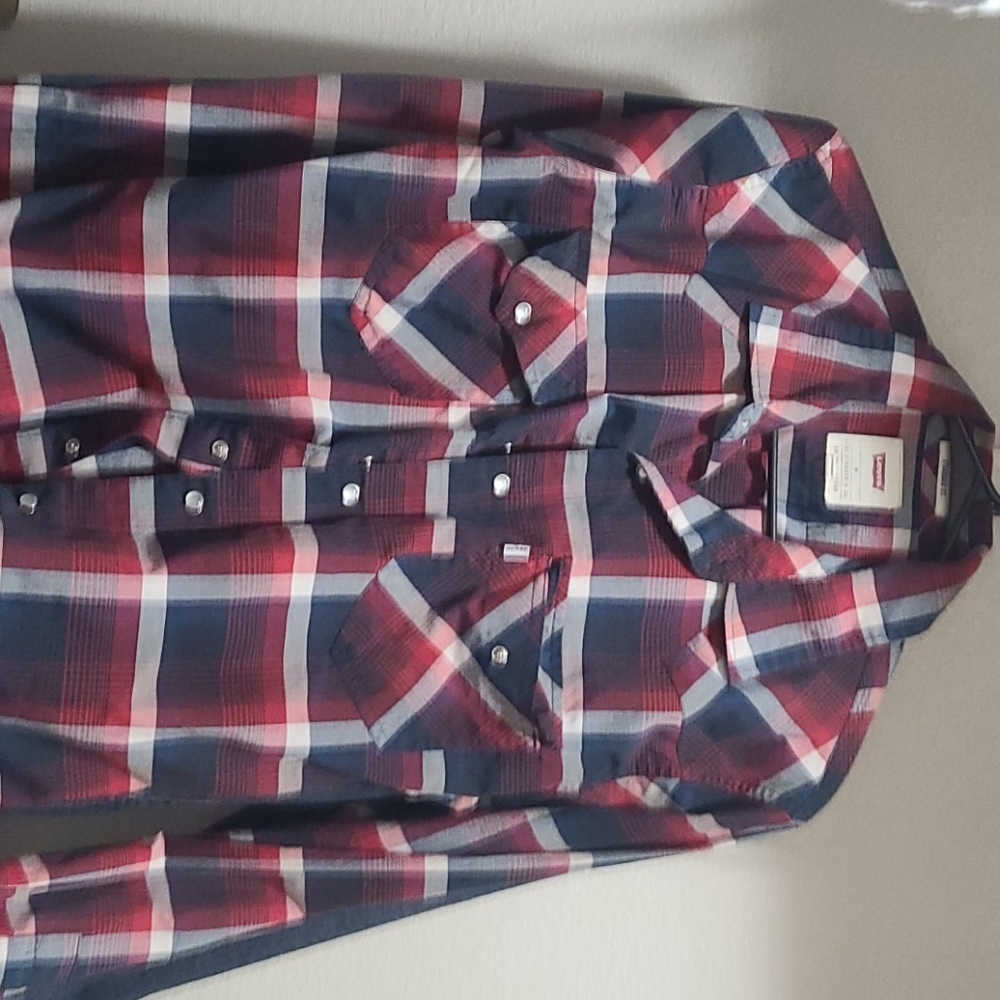 Levi's medium standard fit